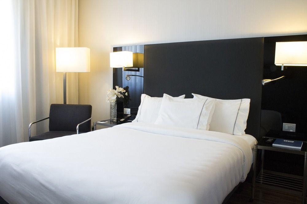 Ac Hotel Madrid Feria By Marriott Екстер'єр фото