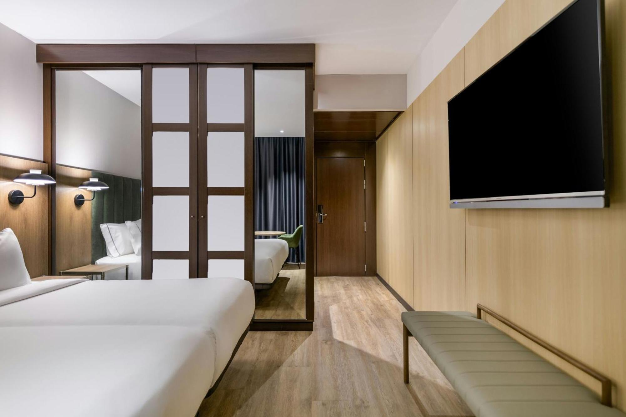 Ac Hotel Madrid Feria By Marriott Екстер'єр фото