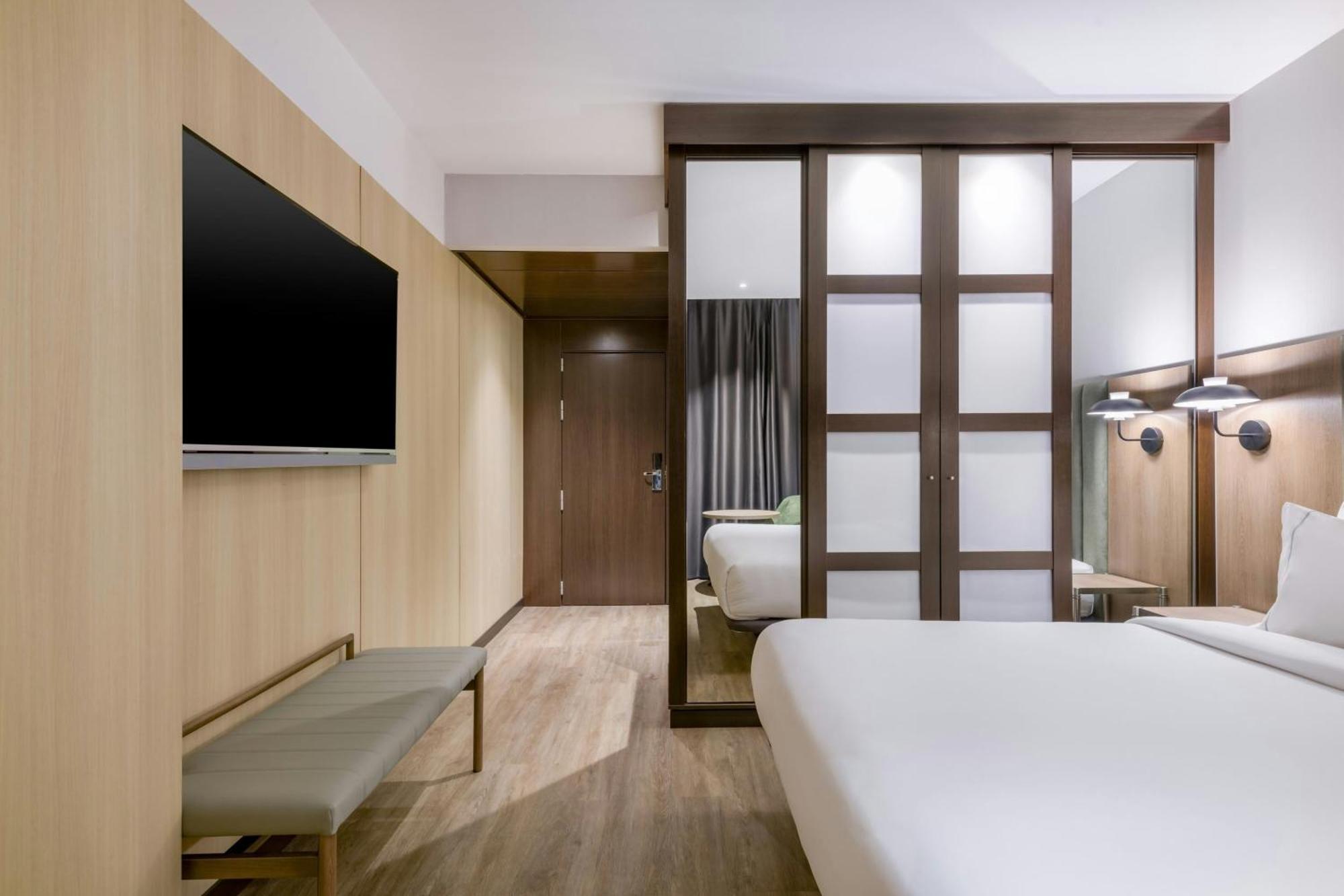 Ac Hotel Madrid Feria By Marriott Екстер'єр фото