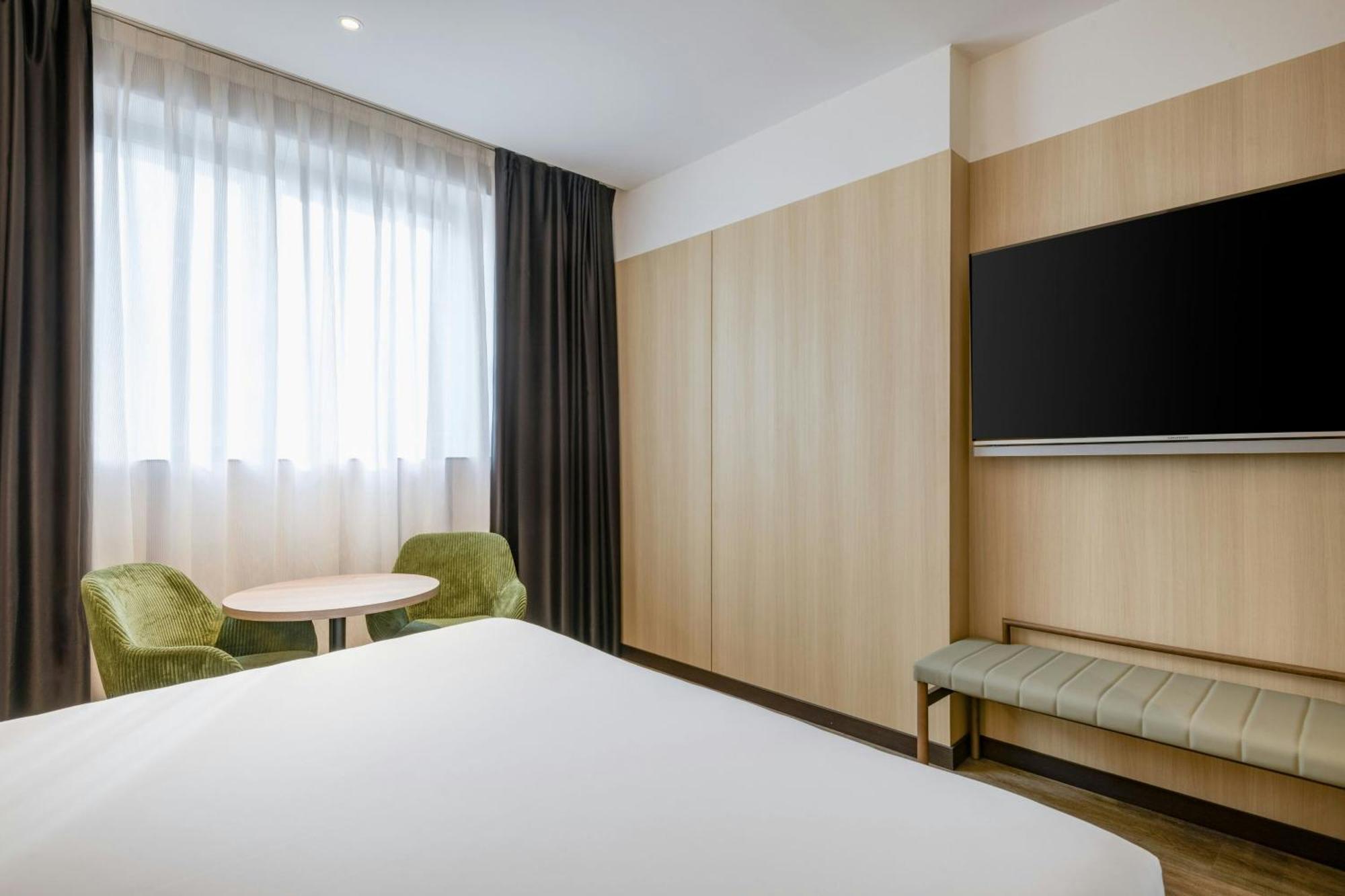 Ac Hotel Madrid Feria By Marriott Екстер'єр фото